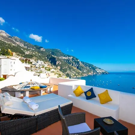 La Casa Di Peppe Bed and Breakfast