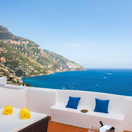 La Casa Di Peppe & Bed & Breakfast 4*